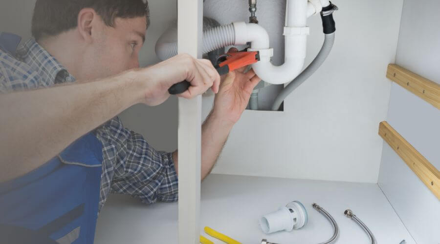 Professional emergency plumbing in Alakanuk, AK